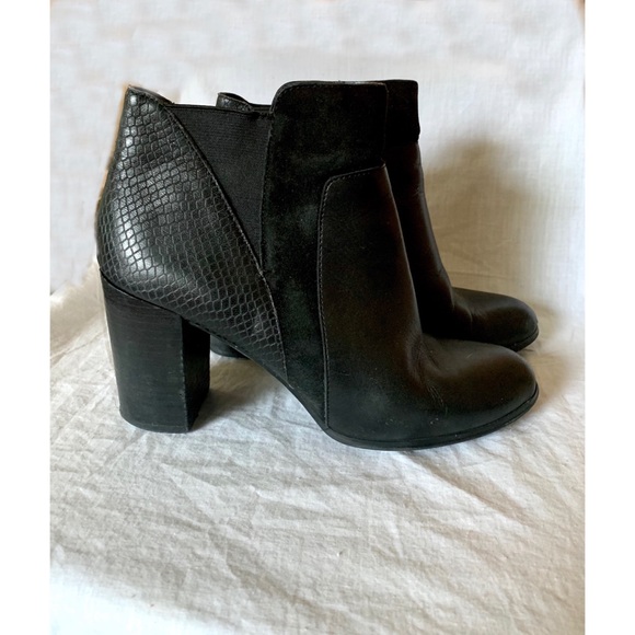 Tahari Leather Ryder Bootie - Picture 1 of 4